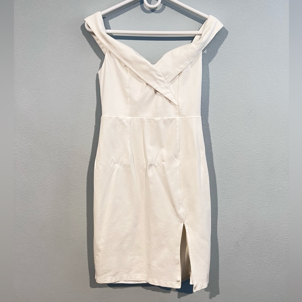 Lulus Classic Glam White Off-the-Shoulder Body-con Dress in Size M